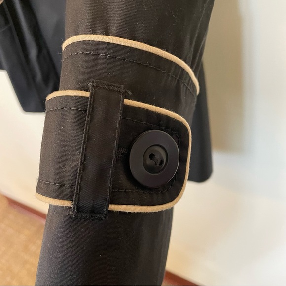 Black Tipped Mac. A true statement coat for any occasion. - Picture 6 of 7